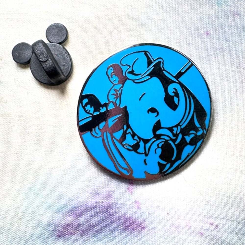 2011 Disney Park Icons Dumbo Disney Trading Pin